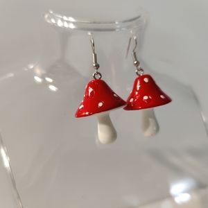 Mushroom Dangle Earrings | Festival Earrings | Cute Earrings